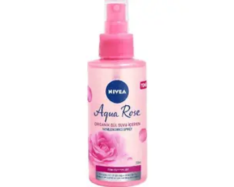 Nivea Aqua Rose Organik Gül Suyu Içeren Yüz Yıkama Köpüğü 150 Ml